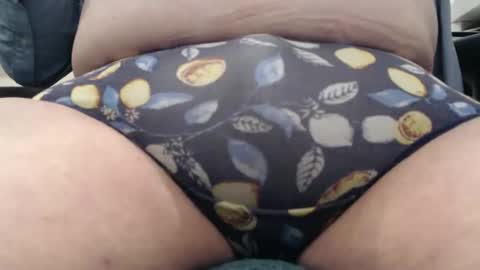 Snapshot of sensualgent69 chatting on 09/13/25, 04:29 sensual online show from 09/13/25, 04:29