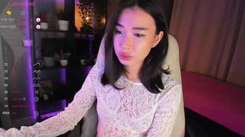 Snapshot of sensualily chatting on 09/14/25, 04:39 Kiki online show from 09/14/25, 04:39