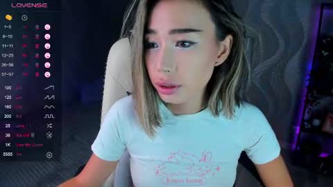 Kiki online show from 07/26/26, 02:46