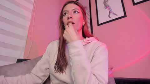 Snapshot of sensualjanex chatting on 11/26/25, 01:28 Jane online show from 11/26/25, 01:28