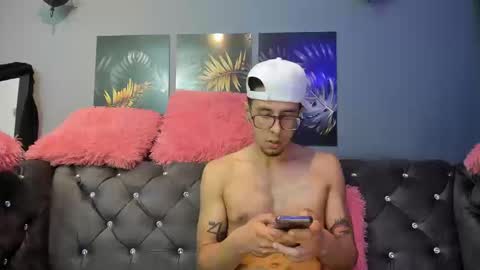 Snapshot of sensualsoulss chatting on 09/12/25, 12:38 sensualsoulss online show from 09/12/25, 12:38