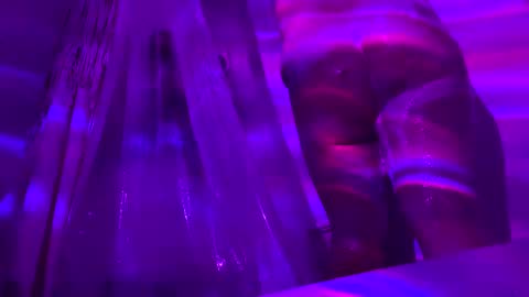 Tara online show from 12/20/24, 01:25