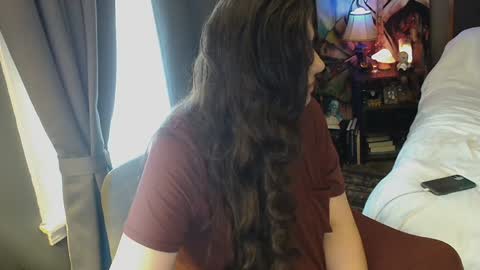 Tara online show from 01/05/25, 04:59