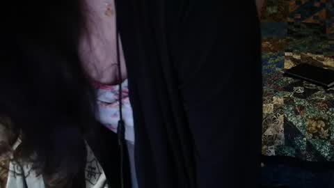 Tara online show from 12/04/25, 02:15