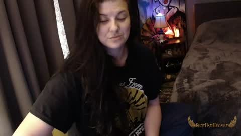 Tara online show from 04/25/26, 12:30