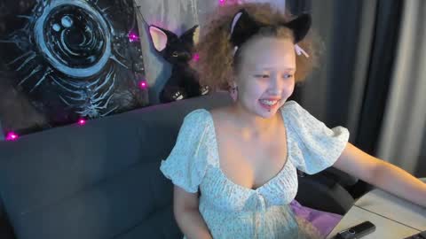 Snapshot of senya_sol chatting on 03/31/26, 10:32 senya_sol online show from 03/31/26, 10:32