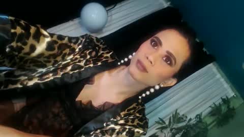 senyora_evangelista online show from 03/28/26, 12:43