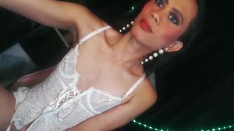 senyora_evangelista online show from 04/15/26, 10:22
