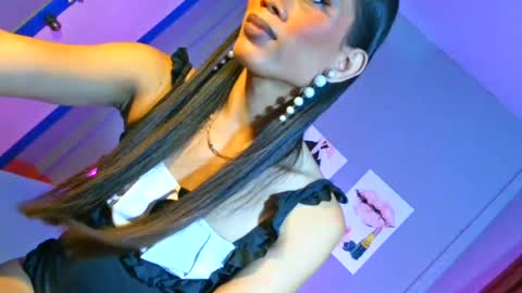 Snapshot of senyora_evangelista chatting on 07/14/26, 10:54 senyora_evangelista online show from 07/14/26, 10:54