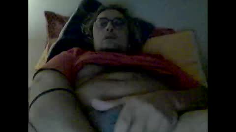 Snapshot of senzapensare chatting on 10/05/25, 07:45 senzapensare online show from 10/05/25, 07:45