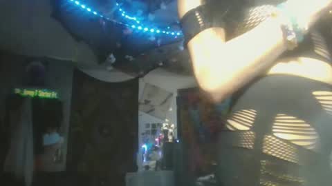 sequoia8888 online show from 09/10/25, 05:51