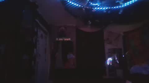 sequoia8888 online show from 09/12/25, 06:46