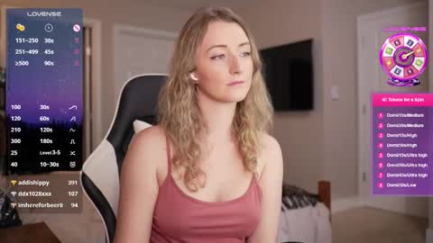 Snapshot of seraleexxx chatting on 01/06/25, 09:11 SeraLeeXXX online show from 01/06/25, 09:11