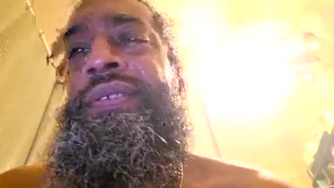 Snapshot of serani02 chatting on 06/15/26, 12:18 Serani online show from 06/15/26, 12:18