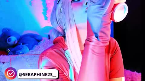 Snapshot of seraphine23_ chatting on 11/25/25, 09:26 seraphine online show from 11/25/25, 09:26