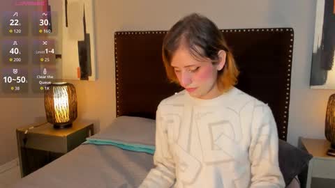 Seraphine star online show from 03/15/26, 12:49