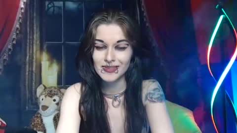 Seraphin Munster online show from 02/11/25, 09:03