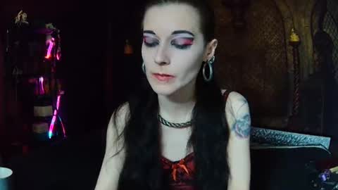 Seraphin Munster online show from 04/18/26, 08:09