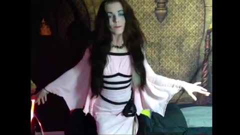 Snapshot of seraphinmunster chatting on 06/19/26, 10:46 Seraphin Munster online show from 06/19/26, 10:46