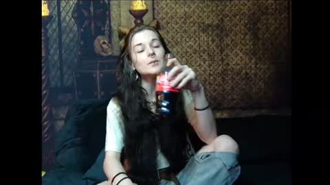 Snapshot of seraphinmunster chatting on 07/15/26, 04:34 Seraphin Munster online show from 07/15/26, 04:34