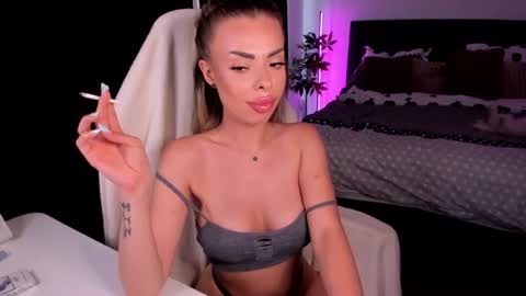Snapshot of seravonndee chatting on 06/19/26, 12:53 Ana online show from 06/19/26, 12:53
