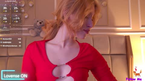 Snapshot of serena_bennet chatting on 01/11/25, 09:36 Serena online show from 01/11/25, 09:36