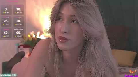 Snapshot of serena_bennet chatting on 10/11/25, 09:41 Serena online show from 10/11/25, 09:41