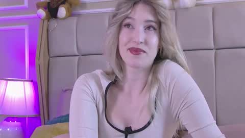 Serena online show from 03/12/26, 11:49