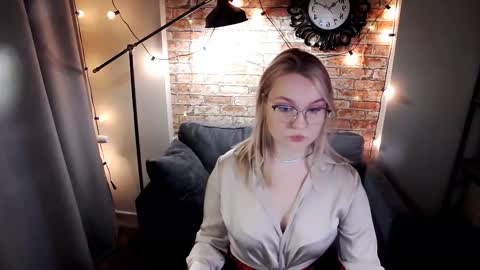 Serena online show from 02/19/26, 10:00