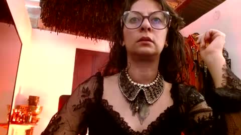 Serena Xyz online show from 05/18/26, 04:35