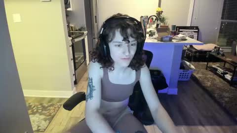 serenabastille online show from 04/26/26, 04:43