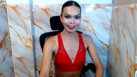 Snapshot of serenamarqueza chatting on 06/24/26, 05:56 Sam online show from 06/24/26, 05:56