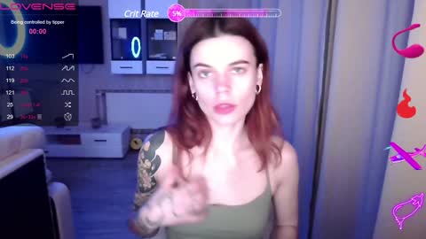 Snapshot of serenamilss chatting on 01/25/25, 02:58 serenamilss online show from 01/25/25, 02:58