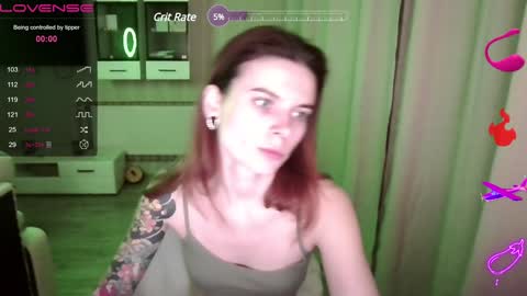 Snapshot of serenamilss chatting on 01/29/25, 06:28 serenamilss online show from 01/29/25, 06:28