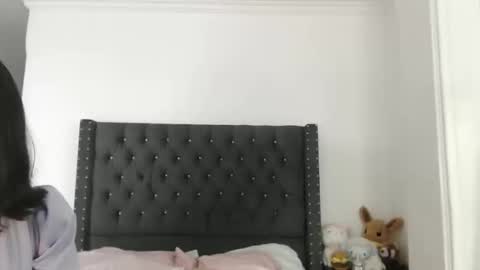 sararoussee online show from 03/04/26, 07:53