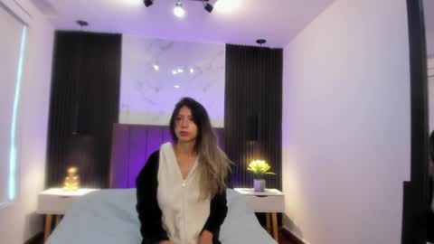 Serene online show from 12/19/24, 03:08