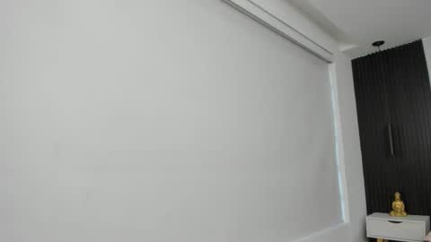 Serene online show from 09/10/25, 12:38