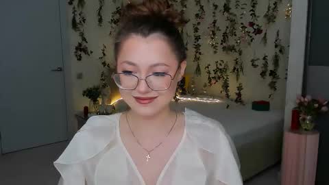 Ophelia online show from 03/23/26, 04:11