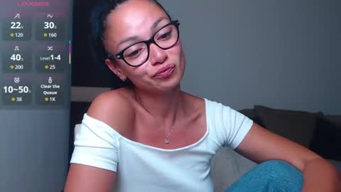 Snapshot of serenesophi chatting on 08/07/26, 03:52 SereneSophi online show from 08/07/26, 03:52