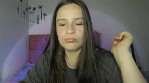 Snapshot of serenity_crystal chatting on 10/12/25, 10:20 serenity_crystal online show from 10/12/25, 10:20