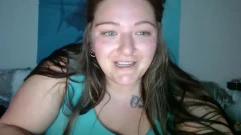 Snapshot of serenityysavage chatting on 02/25/25, 05:52 Serenity online show from 02/25/25, 05:52