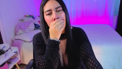 Serenna Cruz online show from 02/07/26, 11:14