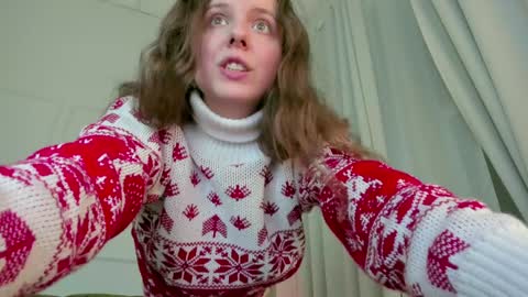 Hey Guys and Girls non-binary personalities  Im Sereta online show from 12/13/24, 01:44