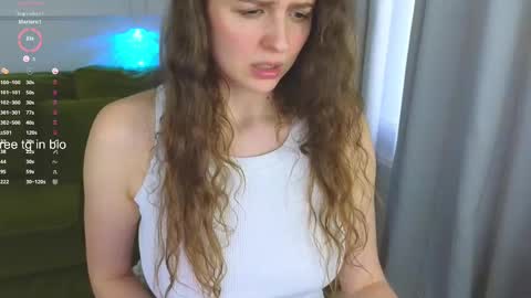 Hey Guys and Girls non-binary personalities  Im Sereta online show from 03/07/25, 02:01