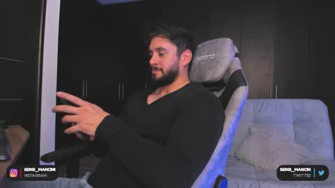 Snapshot of sergi_mancini11 chatting on 12/15/25, 11:20 Sergi Mancini online show from 12/15/25, 11:20