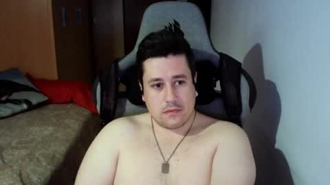 Snapshot of sergio95n chatting on 03/02/25, 07:32 Pollos online show from 03/02/25, 07:32