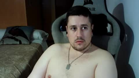 Snapshot of sergio95n chatting on 03/11/25, 03:23 Pollos online show from 03/11/25, 03:23