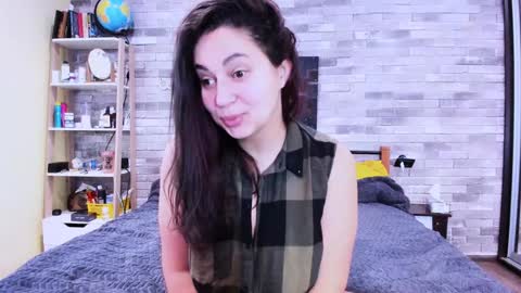 VIOLA online show from 01/16/25, 06:14