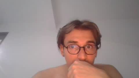 mier online show from 03/12/26, 04:18