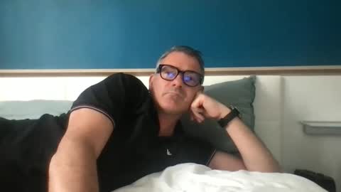 sesamechris92 online show from 06/01/26, 10:28